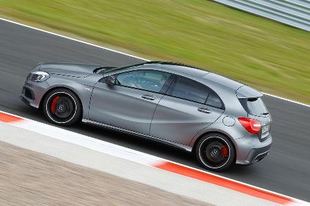 Mercedes A 45 AMG, Seitenansicht