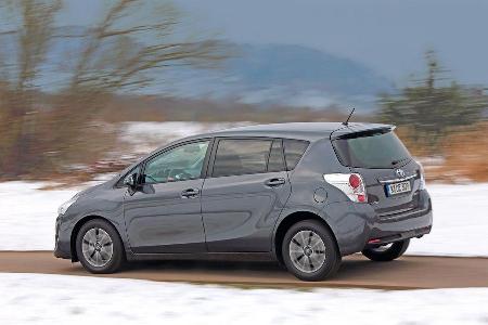 Toyota Verso 2.0 D-4D, Seitenansicht
