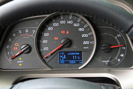 Toyota RAV4 2.2 D-4D AWD Life, Rundinstrumente