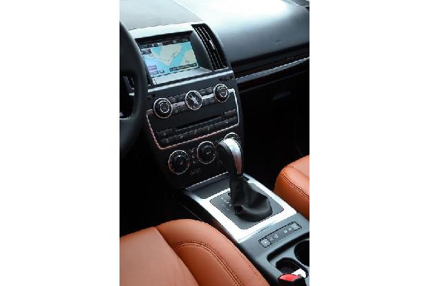 Land Rover Freelander, Mittelkonsole, Schalthebel