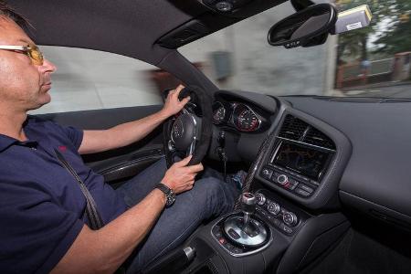 Audi R8 V10 Plus, Cockpit, Lenkrad