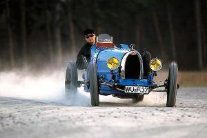 Bugatti 37 und Amilcar CS - Teuer vs. günstig