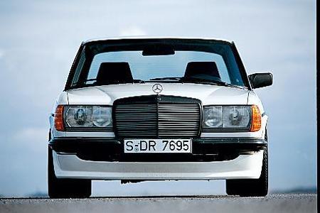 W123-Mercedes mit AMG-Karosserie-Kit