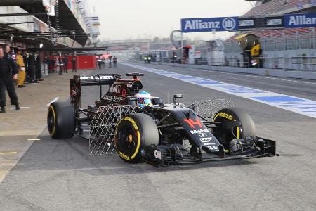 Fernando Alonso - McLaren - Formel 1-Test - Barcelona - 23. Februar 2016