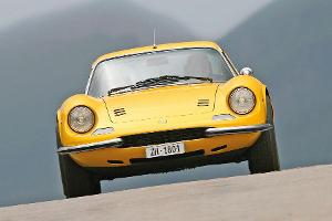 Ferrari Dino 246 GT und 308 GT4 Fahrbericht