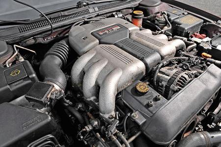 Subaru SVX, Motor