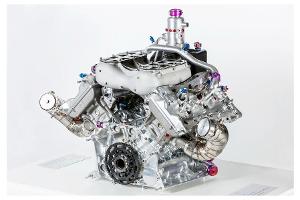 Erste Bilder vom Porsche-LMP1-Motor