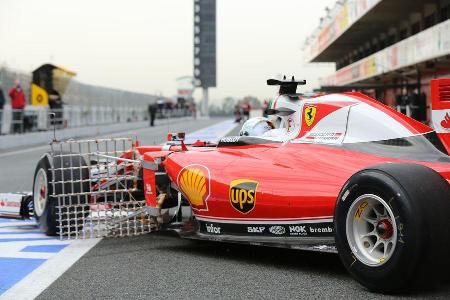 Sebastian Vettel - Ferrari - Formel 1-Test - Barcelona - 22. Februar 2016