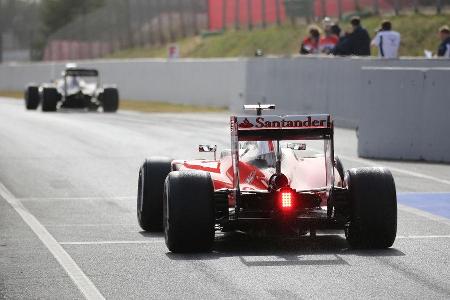 Sebastian Vettel - Ferrari - Formel 1-Test - Barcelona - 22. Februar 2016