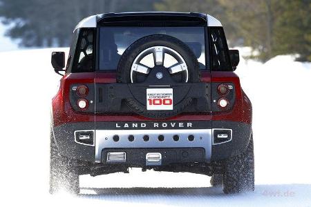 Land Rover Defender / DC100 Concept