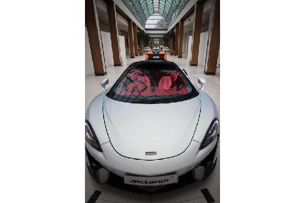 McLaren 570GT, Neuvorstellung, Sitzprobe, Sports Series, Autosalon Genf, 02/2016
