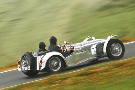 Lotus Seven S1, Seite