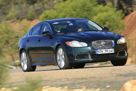 Jaguar bringt mit dem den XFR das neue Top-Modell der XF-Baureihe auf den Markt.