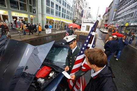 Corvette C6, Brandenburger Tor, Berlin