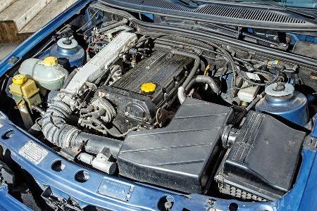 Ford Sierra 2.0i, Motor