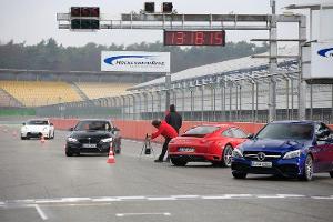 ESP-Systeme von BMW, AMG, Nissan, Porsche im Test