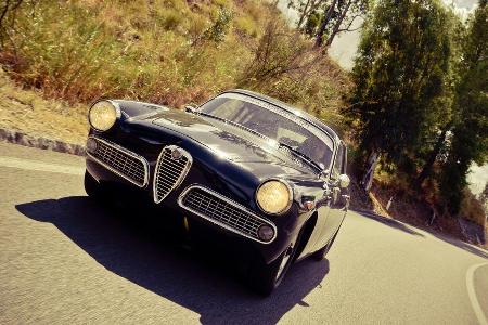 Alfa Romeo Giulietta Sprint Veloce, Frontansicht Alfa Romeo Giulietta Sprint Veloce, Frontansicht
