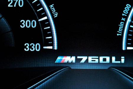 02/2016 BMW M760Li xDrive