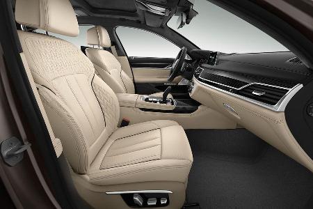 02/2016 BMW M760Li xDrive