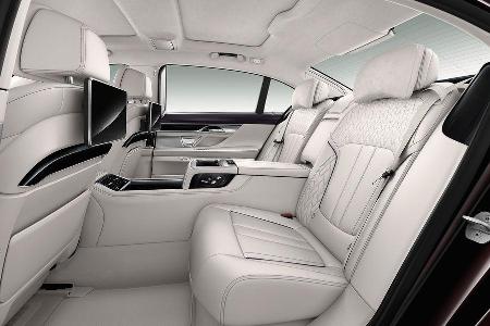 02/2016 BMW M760Li xDrive Excellence