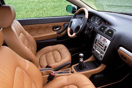 Peugeot 406 Coup 2.0, Seitenansicht