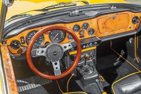 Triumph TR6, Cockpit