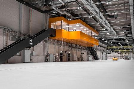 Technologiezentrum Fahrzeugsicherheit (TFS) Daimler, Crashtest