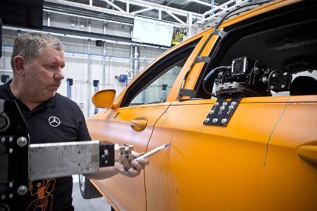 Technologiezentrum Fahrzeugsicherheit (TFS) Daimler, Crashtest
