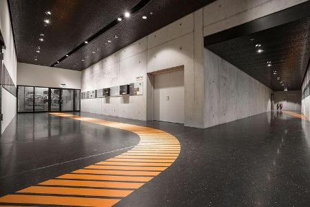 Technologiezentrum Fahrzeugsicherheit (TFS) Daimler, Crashtest