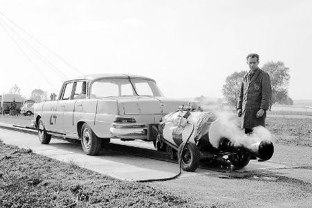 Technologiezentrum Fahrzeugsicherheit (TFS) Daimler, Crashtest
