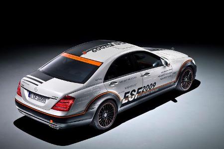 Technologiezentrum Fahrzeugsicherheit (TFS) Daimler, Crashtest