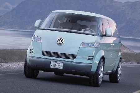 Der lange Weg zu einem modernen Retro-VW-Bus: Den Microbus zeigte VW bereits 2001 - auch in Detroit.