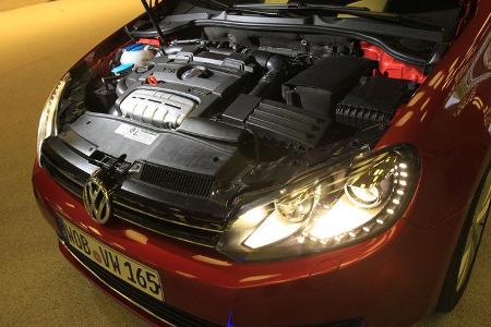 VW Golf Cabrio 1.4 TSI, Motorraum, Motor