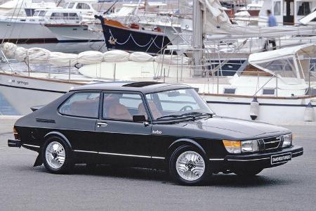 Saab 900, Seitenansicht