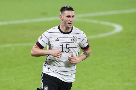 Fehlte angeschlagen für das erste Spiel gegen Island, reiste noch vor dem zweiten vorzeitig ab. Süle gehört in dieser Saison...