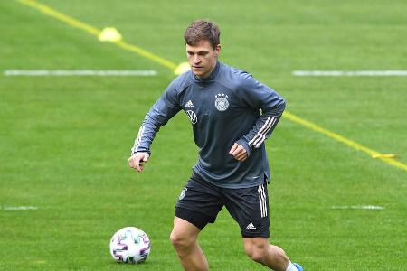 Reiste nicht ganz fit zur Nationalmannschaft, das machte sich kaum bemerkbar. Spielte überragend gegen Island, sehr gut gege...