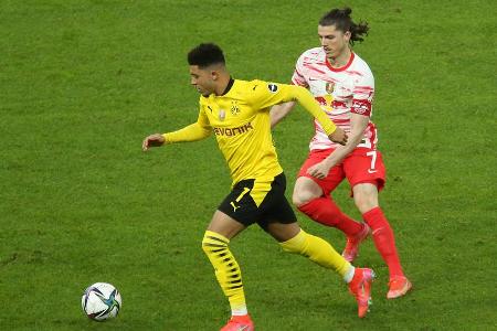 Dank eines 4:1 über RB Leipzig feiert Borussia Dortmund den fünften DFB-Pokal-Triumph der Vereinsgeschichte. Der BVB verwert... Dank eines 4:1 über RB Leipzig feiert Borussia Dortmund den fünften DFB-Pokal-Triumph der Vereinsgeschichte. Der BVB verwert...