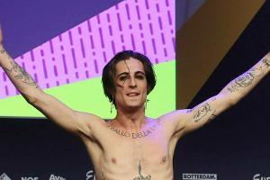 Damiano David von Maneskin während einer Pressekonferenz nach dem ESC
