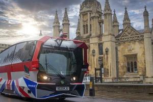Autonomer Bus mit seltsamem Design