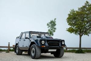 Lamborghini LM002 (1988)