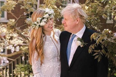 Ein von der Downing Street zur Hochzeit von Boris Johnson und seiner Ehefrau Carrie veröffentlichtes Bild. Ein von der Downing Street zur Hochzeit von Boris Johnson und seiner Ehefrau Carrie veröffentlichtes Bild.