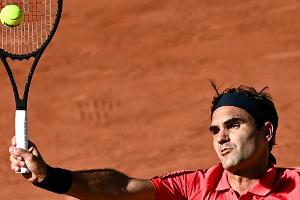 Federer mit alter Leichtigkeit bei Grand-Slam-Rückkehr