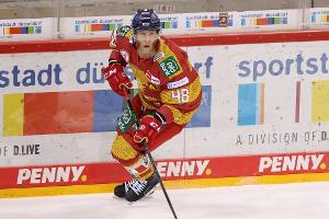 Eishockey: Eisbären verpflichten DEG-Verteidiger Jensen
