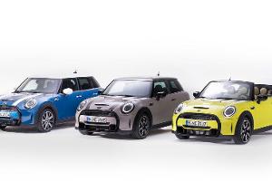 Zum 20. Jahrestag des New Mini bekommen Zwei-, Viertürer und das Cabrio ein Facelift.