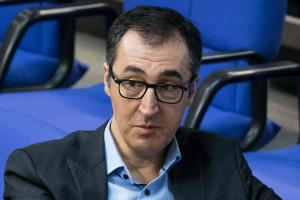 Grünen-Politiker Cem Özdemir mit Coronavirus infiziert