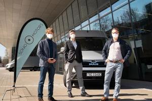 Solarzellen für mehr Reichweite beim E-Transporter