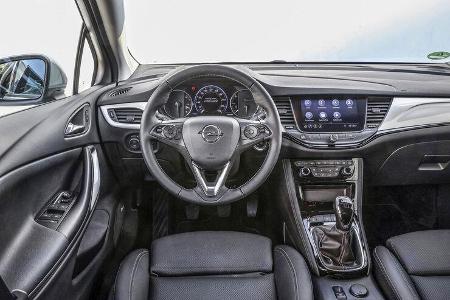 Opel Astra Facelift, Interieur