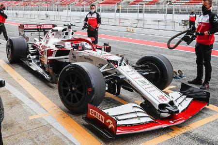 Alfa Romeo - 18 Zoll - Reifentest - Pirelli - Radkappe - Barcelona - 2021