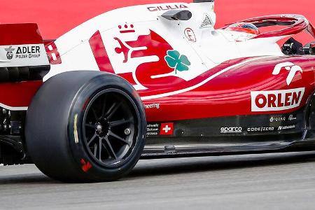 Alfa Romeo - 18 Zoll - Reifentest - Pirelli - Radkappe - Barcelona - 2021