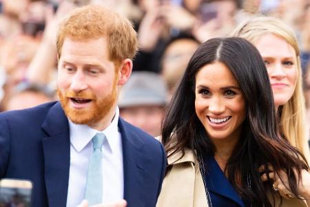 Die Wachsfiguren von Prinz Harry und Herzogin Meghan stehen in London nun neben Brad Pitt und George Clooney. Die Wachsfiguren von Prinz Harry und Herzogin Meghan stehen in London nun neben Brad Pitt und George Clooney.